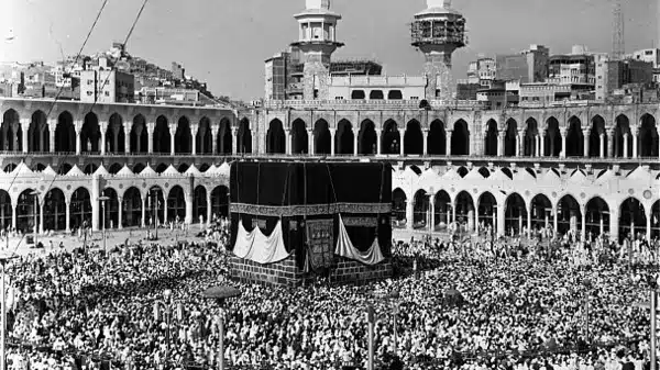 The Glorious Conquest of Mecca β When Mercy Took the City 8 AH π